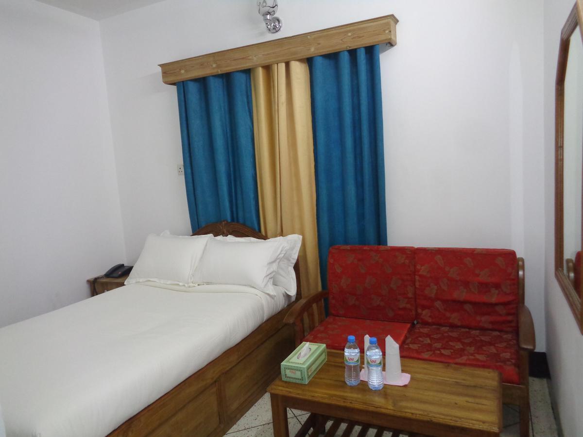 Hotel The Dhaka Today Bagian luar foto